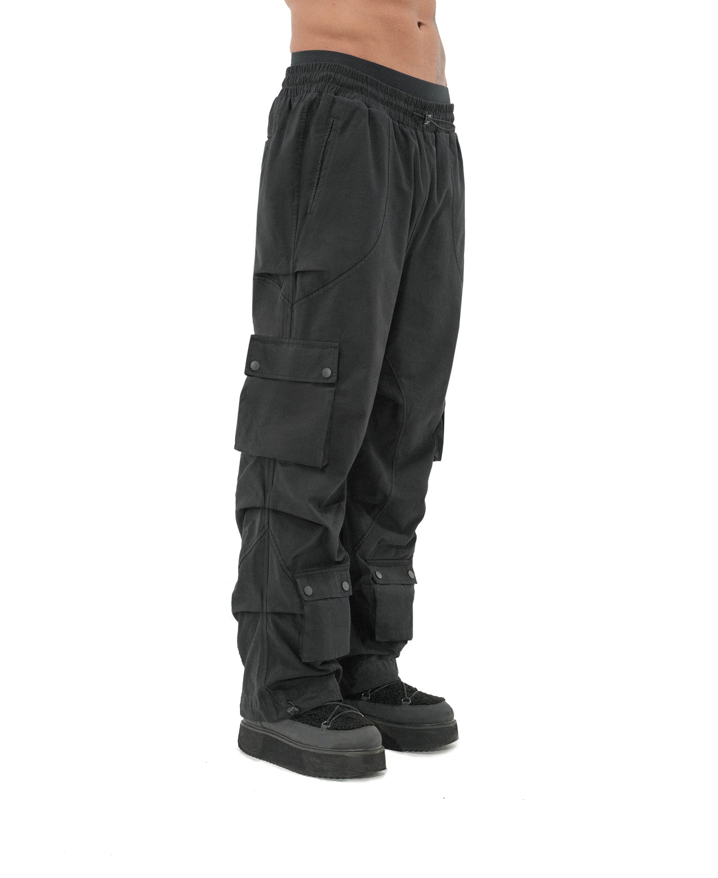 WIDE CARGO PANT BLACK